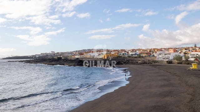 3 slaapkamer Penthouse te koop in La Garita, Telde met garage - € 329.000 (Ref: 9363054)