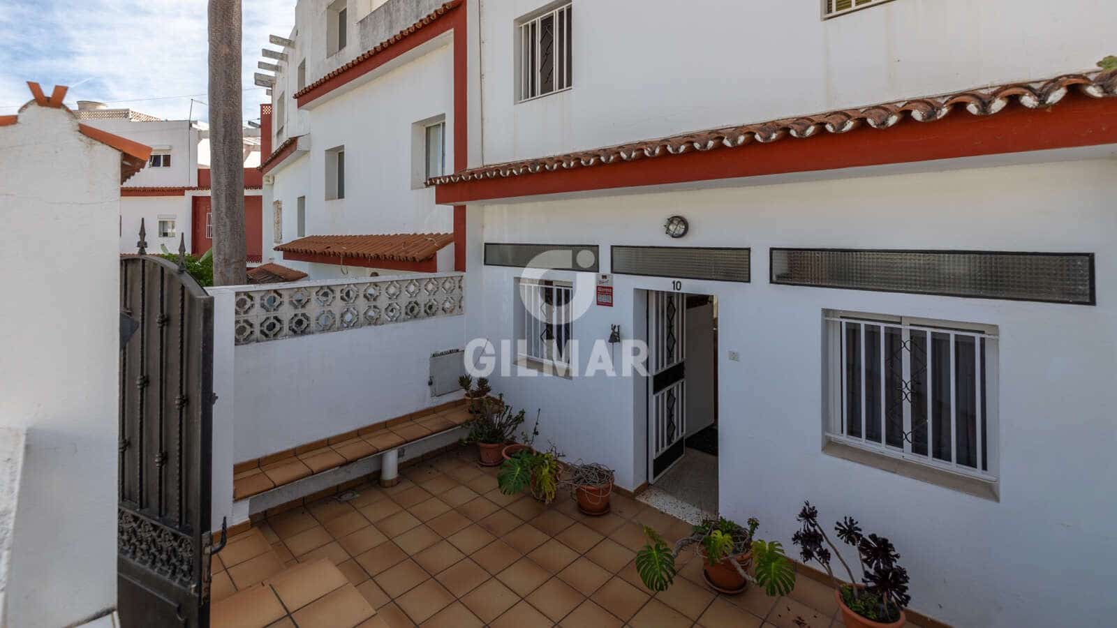 3 quarto Moradia em Banda para venda em Teror com garagem - 240 000 € (Ref: 9363055)