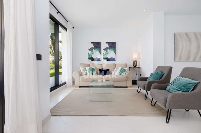 2 quarto Apartamento para venda em Cancelada, Estepona com piscina garagem - 570 000 € (Ref: 9371430)