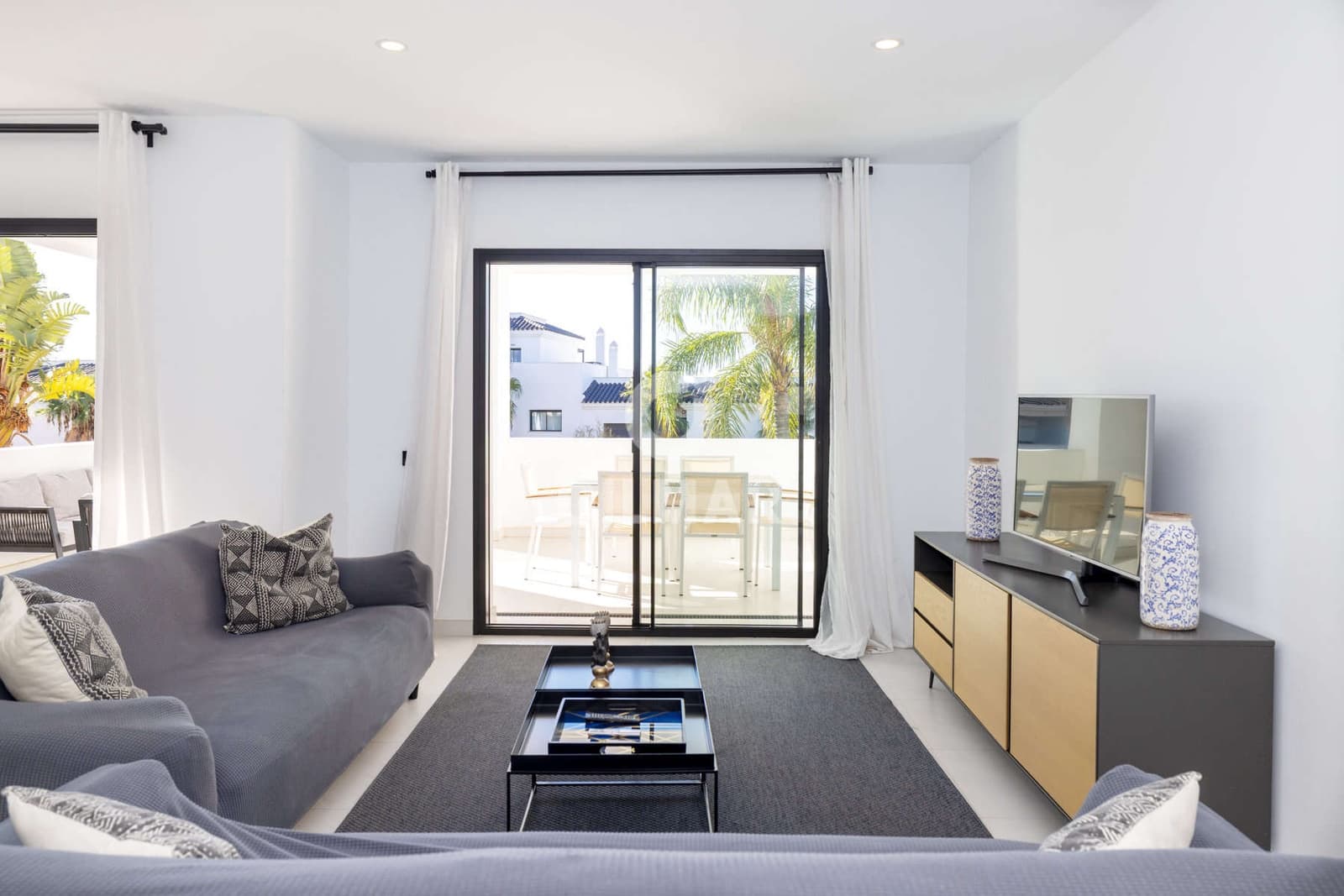 3 makuuhuone Asunto myytävänä paikassa Estepona mukana 
autotalli - 699 000 € (Ref: 9371521)