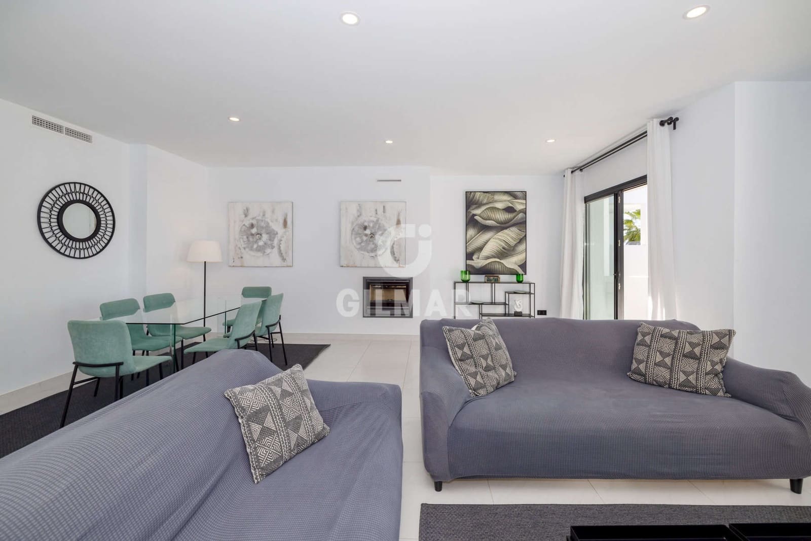 3 makuuhuone Asunto myytävänä paikassa Estepona mukana 
autotalli - 699 000 € (Ref: 9371521)