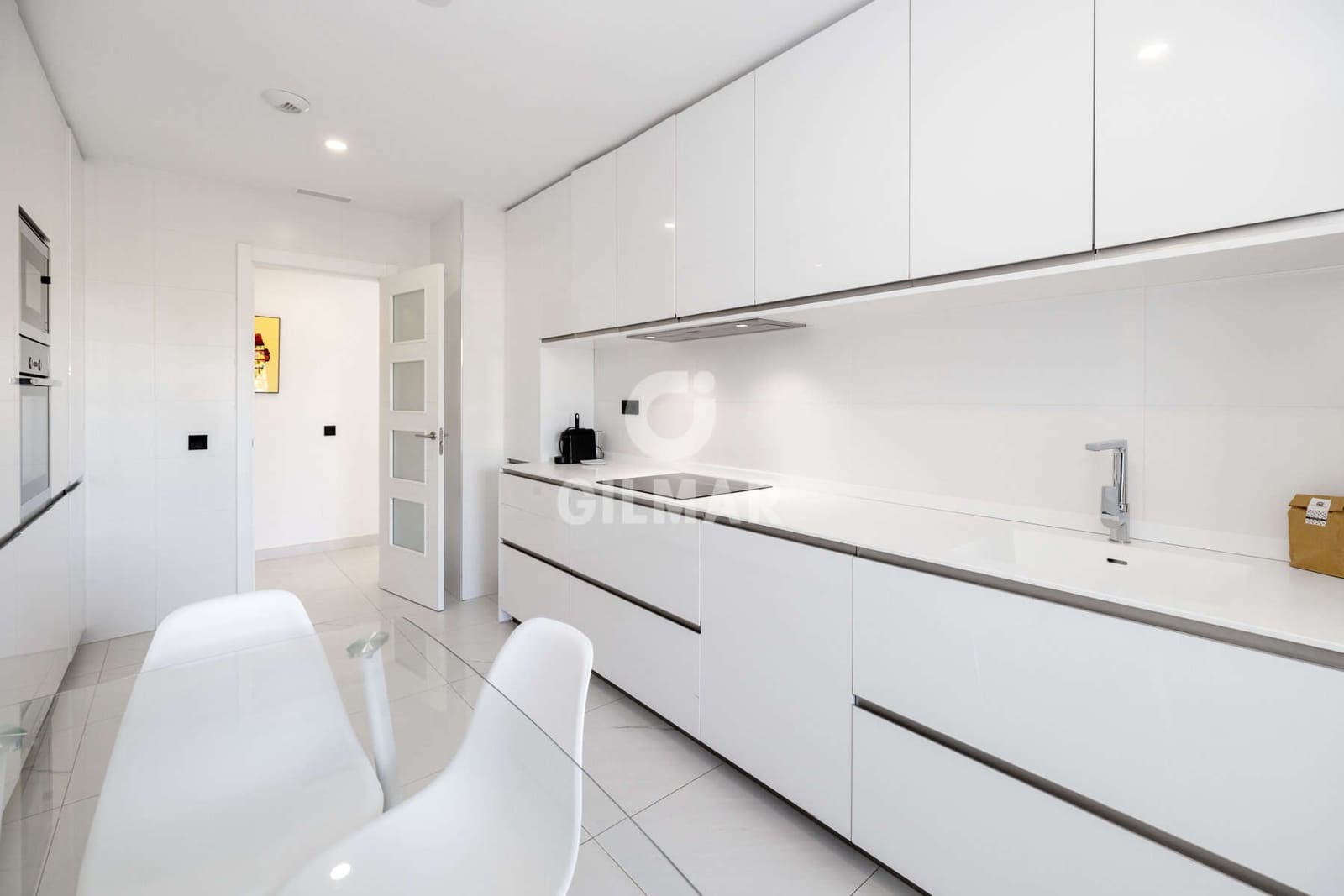 3 makuuhuone Asunto myytävänä paikassa Estepona mukana 
autotalli - 699 000 € (Ref: 9371521)