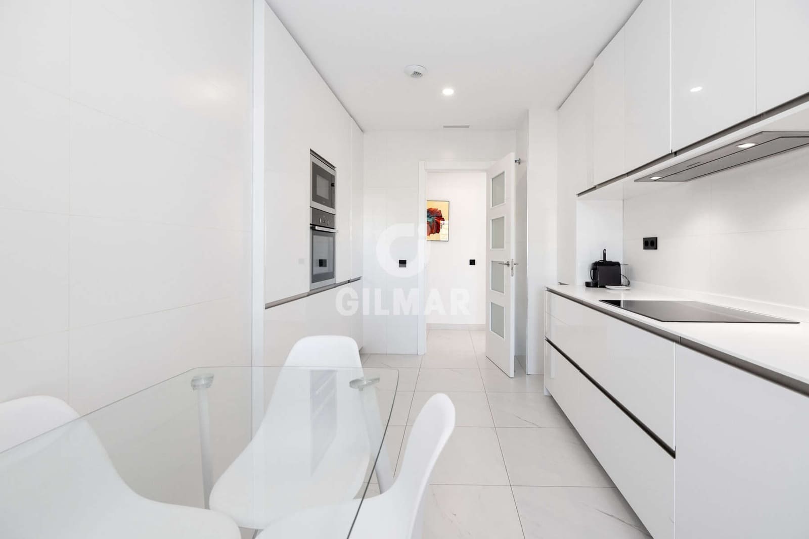 3 makuuhuone Asunto myytävänä paikassa Estepona mukana 
autotalli - 699 000 € (Ref: 9371521)