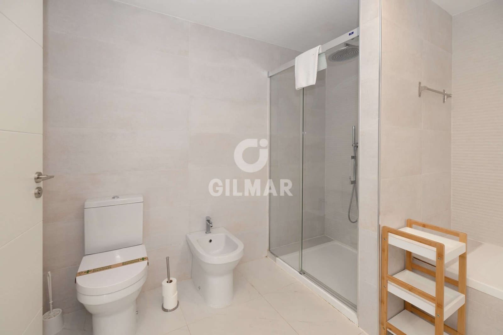 3 makuuhuone Asunto myytävänä paikassa Estepona mukana 
autotalli - 699 000 € (Ref: 9371521)