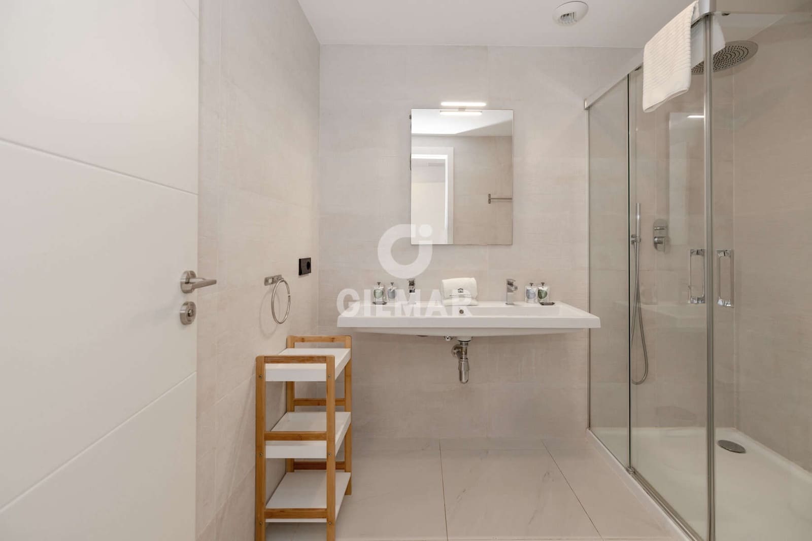 3 makuuhuone Asunto myytävänä paikassa Estepona mukana 
autotalli - 699 000 € (Ref: 9371521)