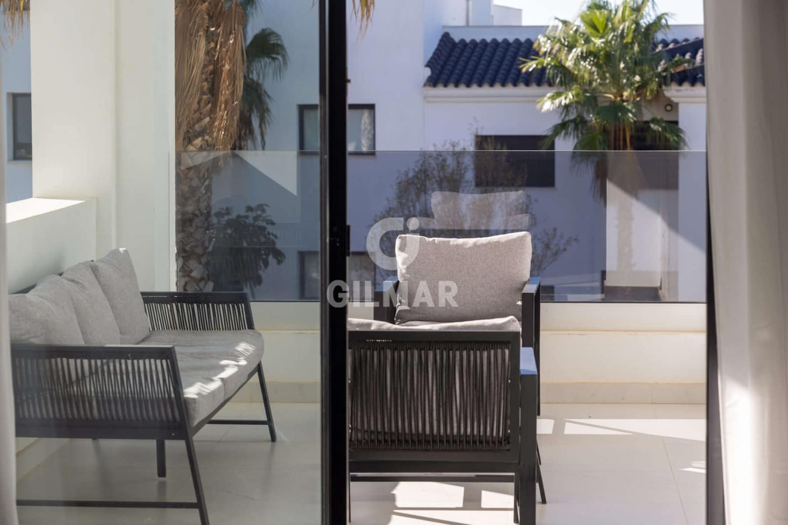 3 makuuhuone Asunto myytävänä paikassa Estepona mukana 
autotalli - 699 000 € (Ref: 9371521)