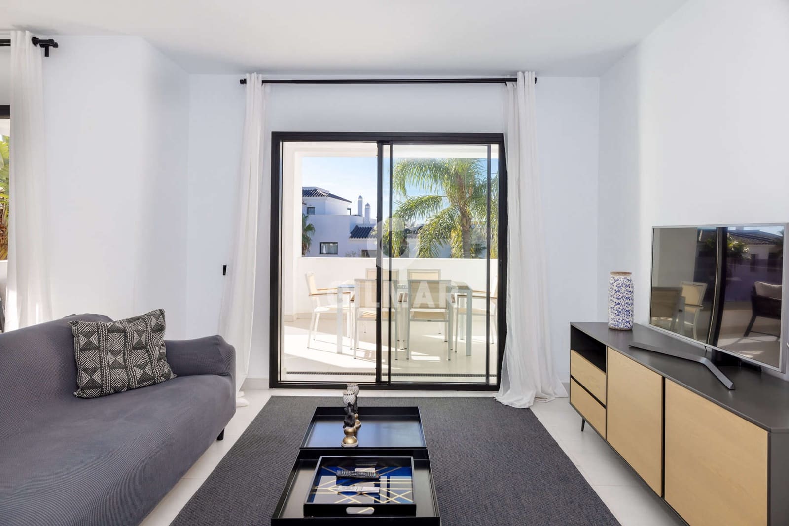 3 makuuhuone Asunto myytävänä paikassa Estepona mukana 
autotalli - 699 000 € (Ref: 9371521)