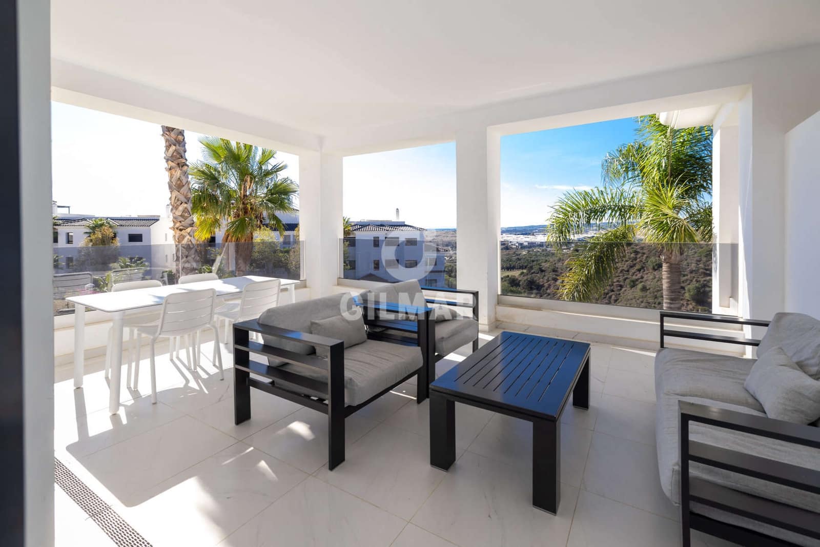 2 soveværelse Lejlighed til salg i Estepona med swimmingpool garage - € 570.000 (Ref: 9372346)