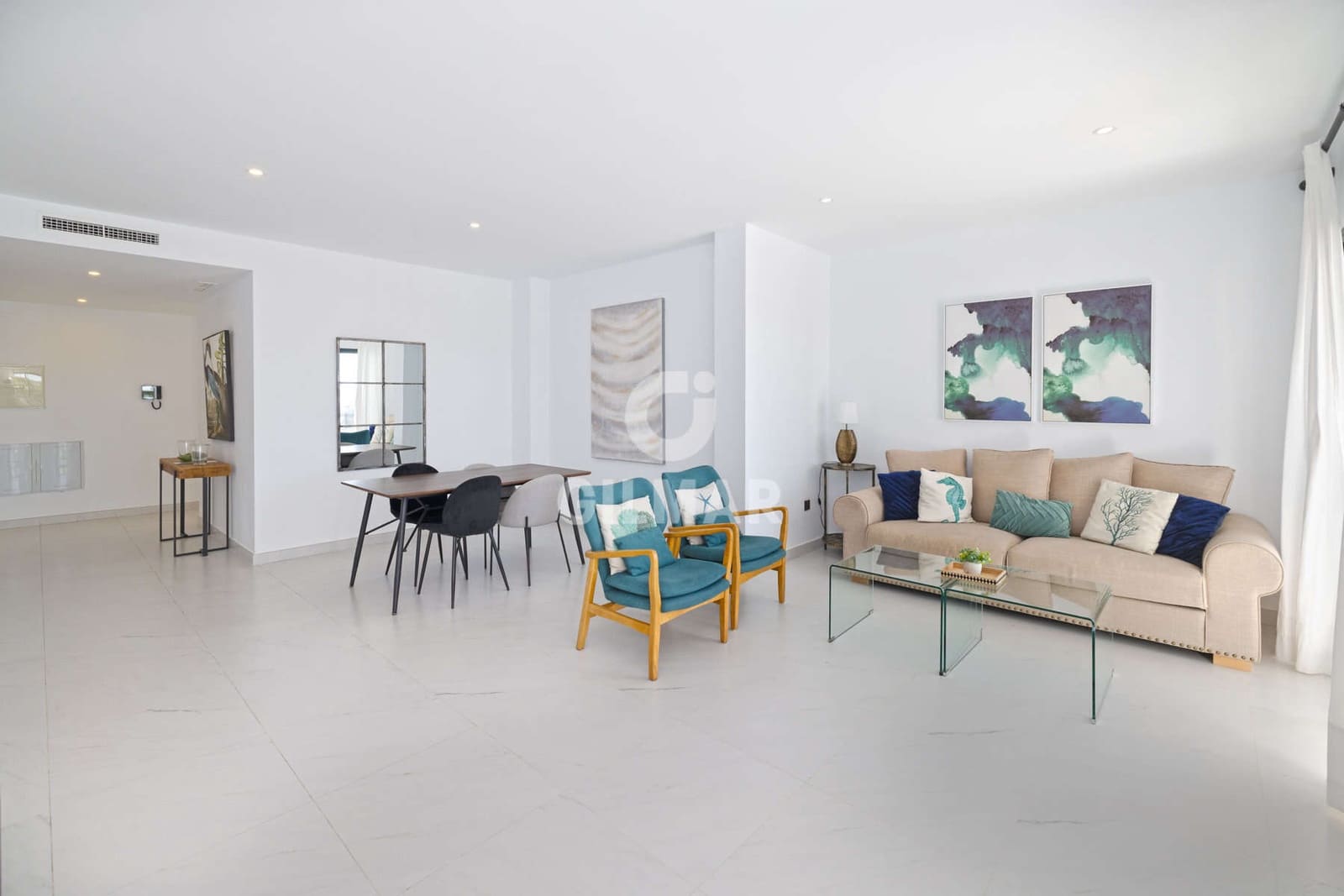 2 soveværelse Lejlighed til salg i Estepona med swimmingpool garage - € 570.000 (Ref: 9372346)