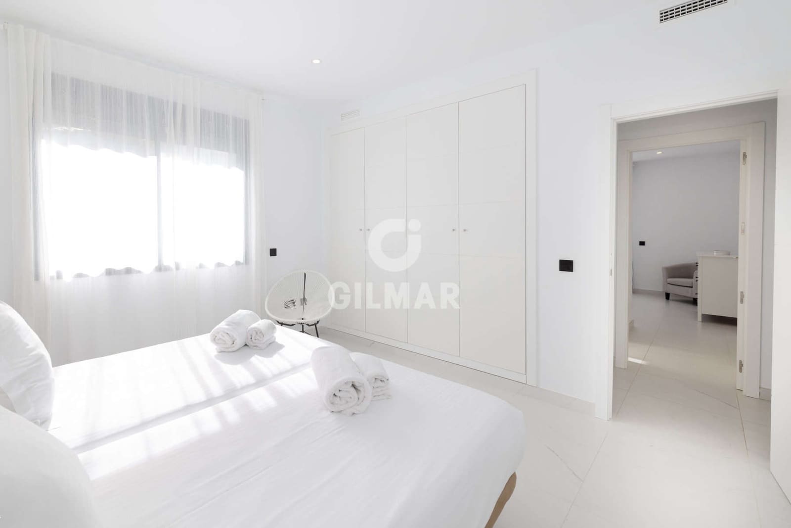 2 soveværelse Lejlighed til salg i Estepona med swimmingpool garage - € 570.000 (Ref: 9372346)