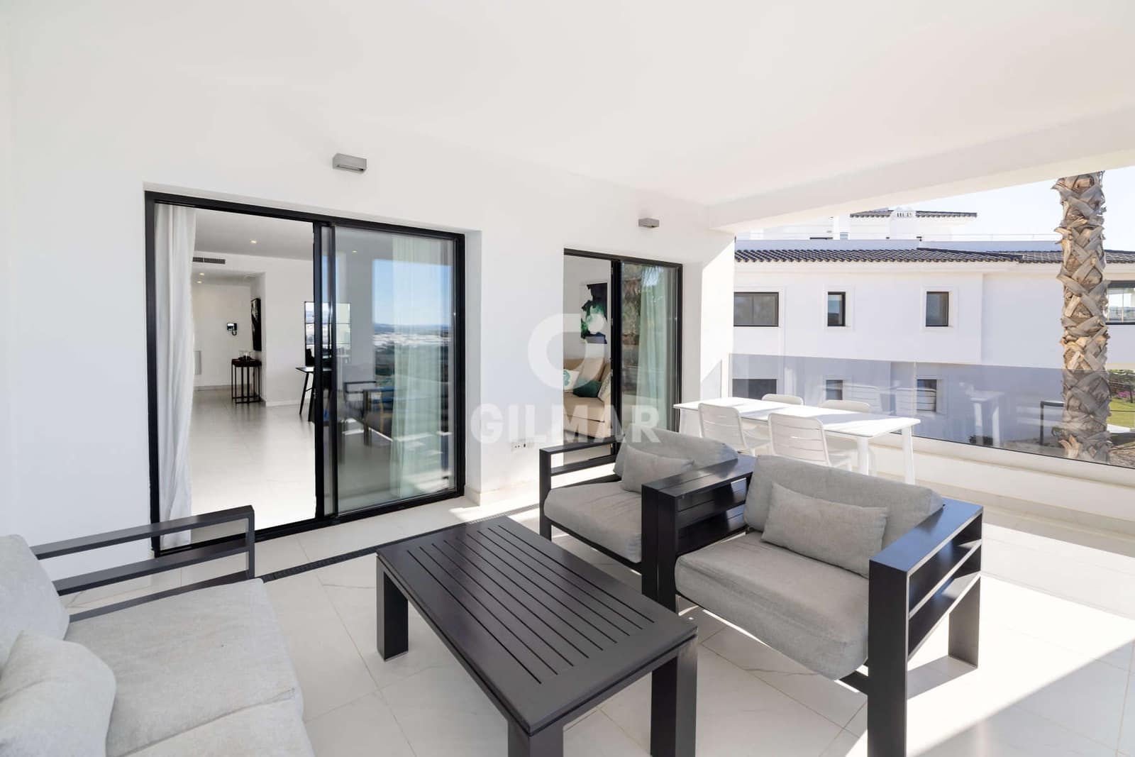 2 soveværelse Lejlighed til salg i Estepona med swimmingpool garage - € 570.000 (Ref: 9372346)