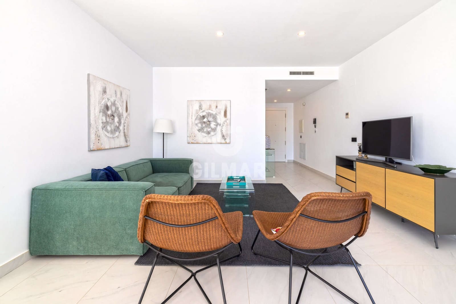 2 bedroom Flat for sale in Estepona with pool garage - € 570,000 (Ref: 9372347)