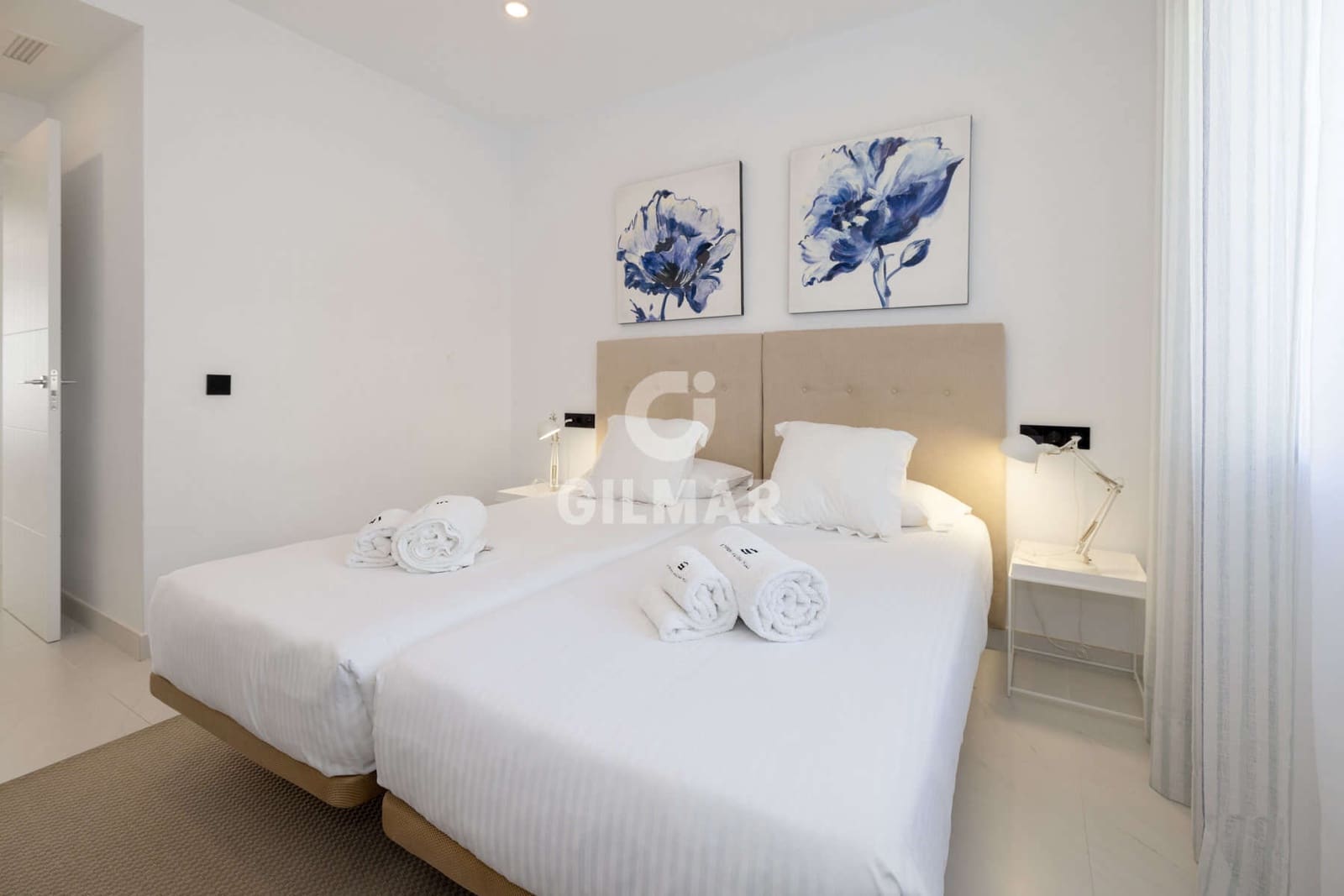 2 soverom Leilighet til salgs i Estepona med svømmebasseng garasje - € 620 000 (Ref: 9372348)