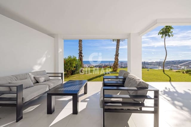 2 soverom Leilighet til salgs i Altos de Estepona, Estepona med svømmebasseng garasje - € 620 000 (Ref: 9372348)