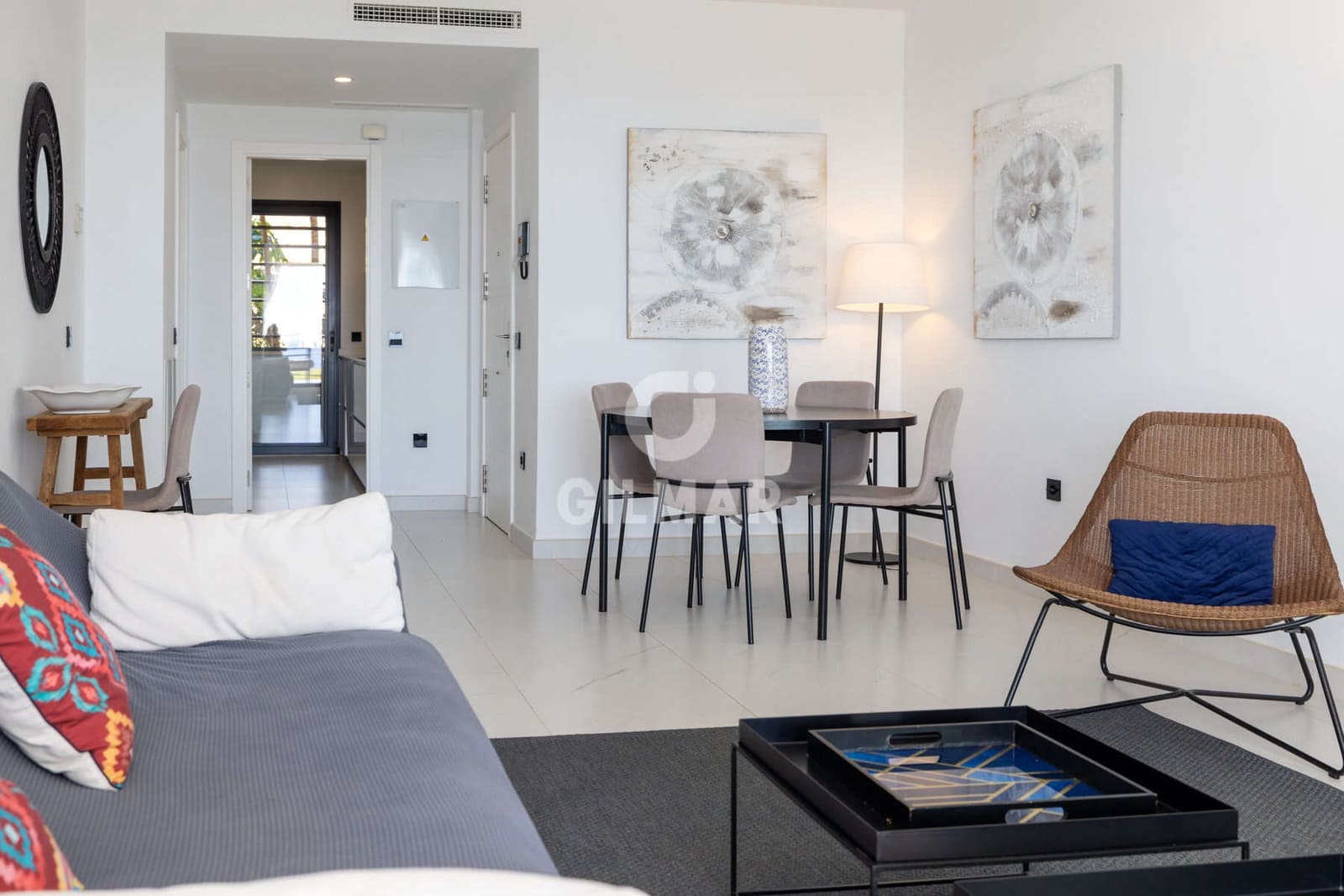 2 soverom Leilighet til salgs i Estepona med svømmebasseng garasje - € 620 000 (Ref: 9372348)