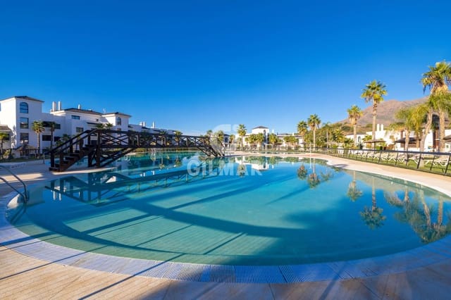 2 soverom Leilighet til salgs i Altos de Estepona, Estepona med svømmebasseng garasje - € 620 000 (Ref: 9372348)