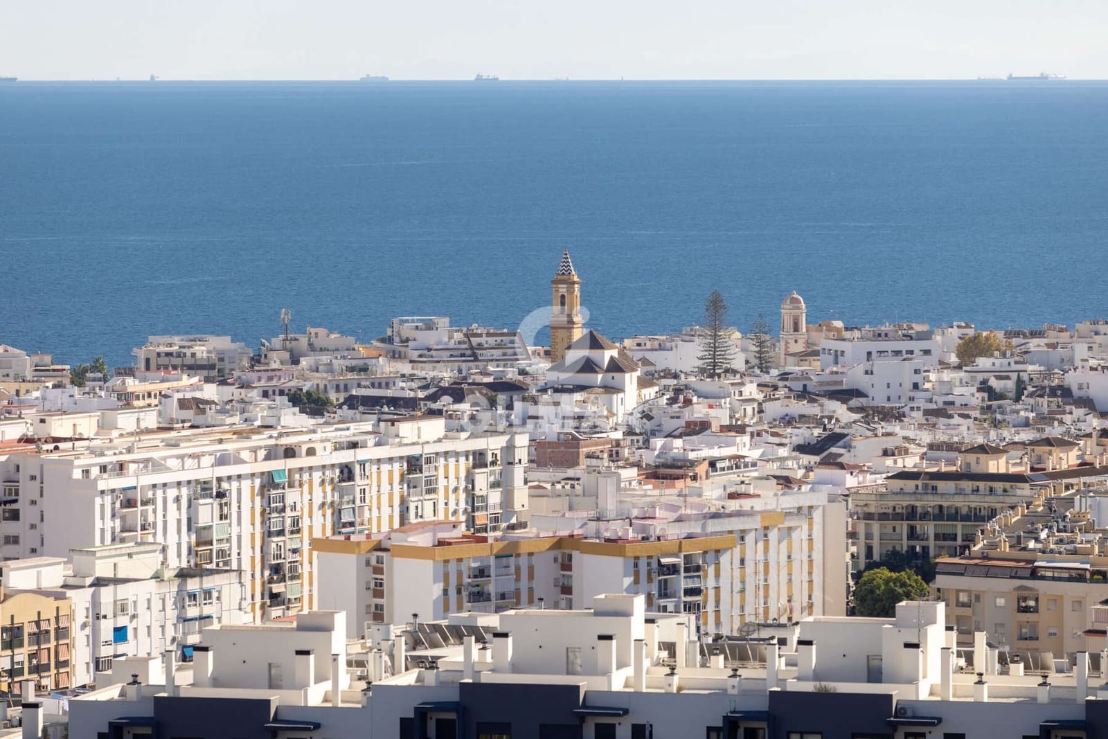 2 soverom Leilighet til salgs i Estepona med svømmebasseng garasje - € 620 000 (Ref: 9372348)