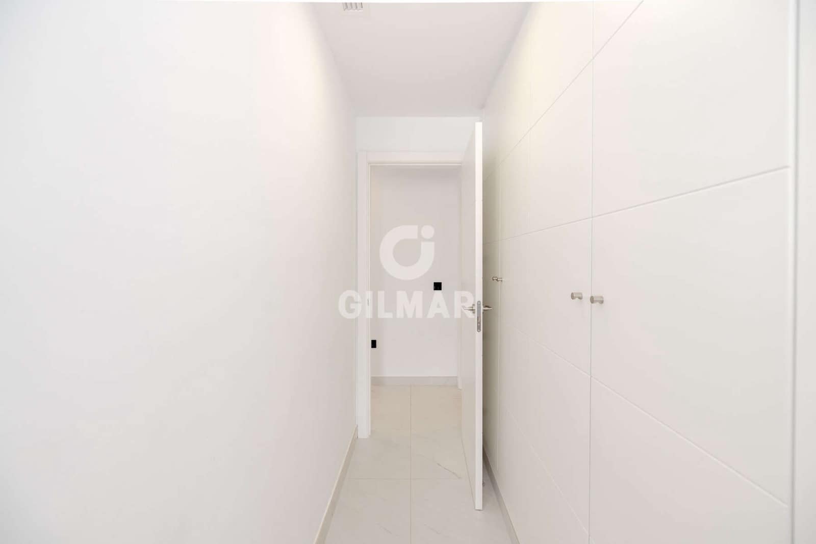 3 soverom Leilighet til salgs i Estepona med garasje - € 750 000 (Ref: 9372349)