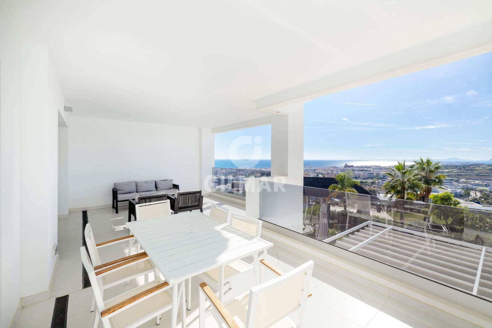 3 soverom Leilighet til salgs i Estepona med garasje - € 750 000 (Ref: 9372349)