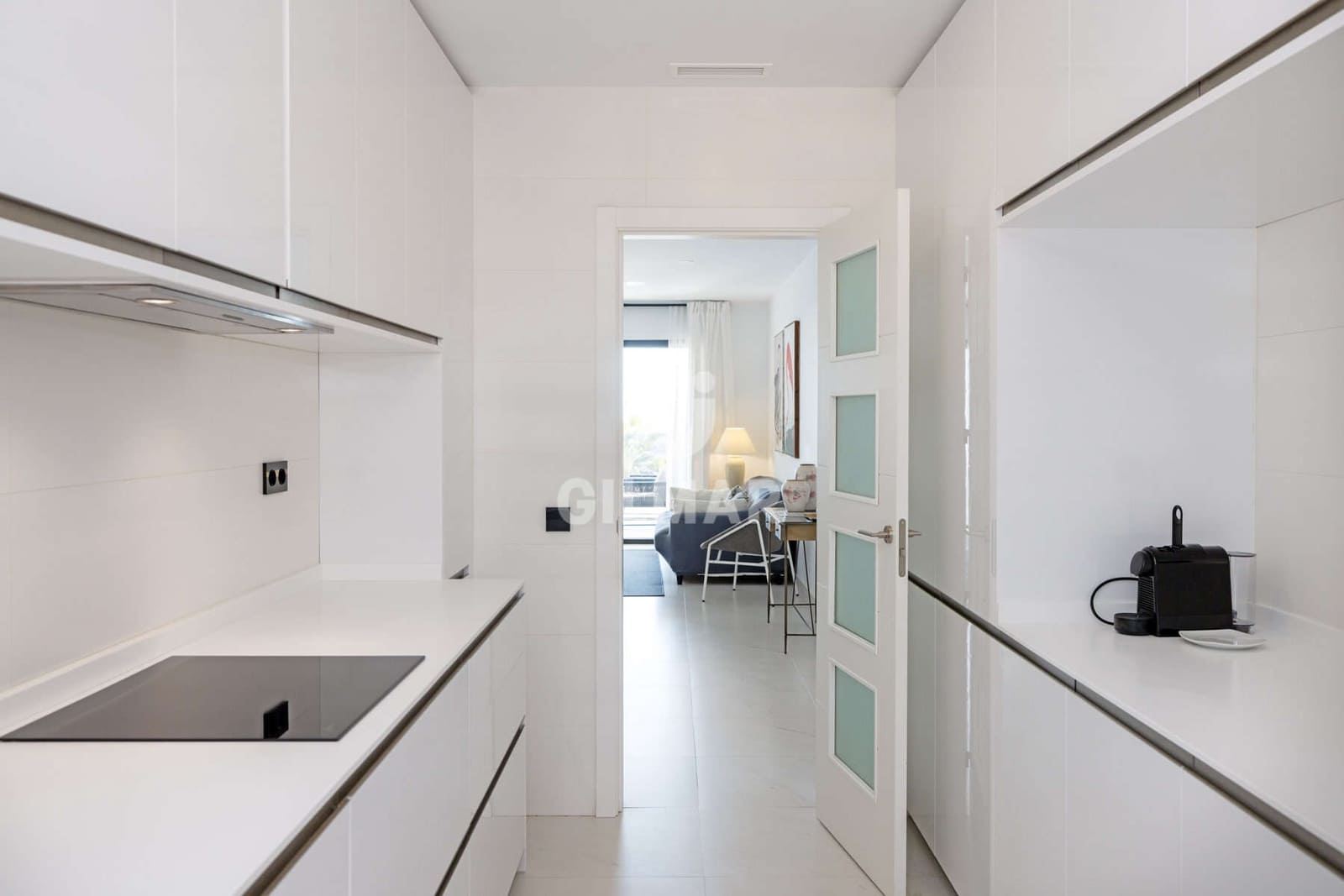 3 soverom Leilighet til salgs i Estepona med garasje - € 750 000 (Ref: 9372349)