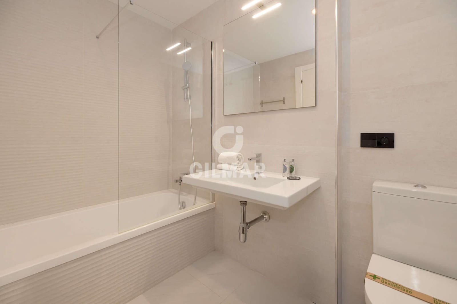 3 soverom Leilighet til salgs i Estepona med garasje - € 750 000 (Ref: 9372349)