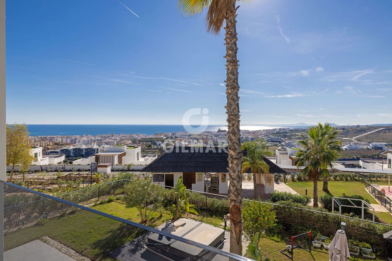 3 soverom Leilighet til salgs i Estepona med garasje - € 750 000 (Ref: 9372349)