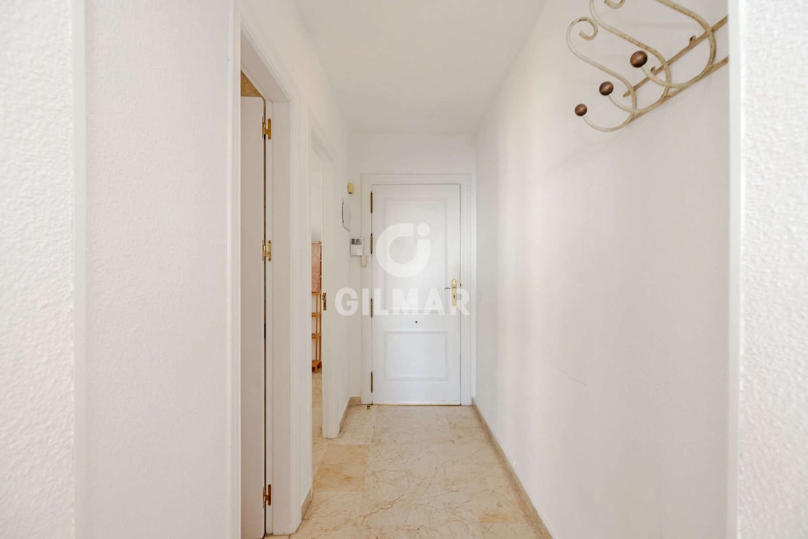 1 makuuhuone Asunto myytävänä paikassa Estepona - 450 000 € (Ref: 9383280)