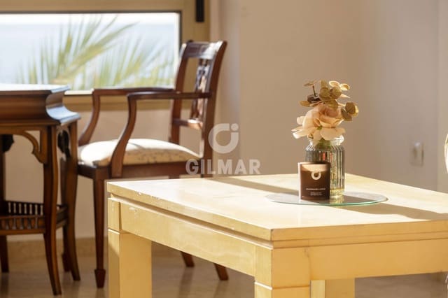 1 makuuhuone Asunto myytävänä paikassa Puerto de Estepona, Estepona - 450 000 € (Ref: 9383280)