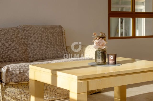 1 makuuhuone Asunto myytävänä paikassa Puerto de Estepona, Estepona - 450 000 € (Ref: 9383280)