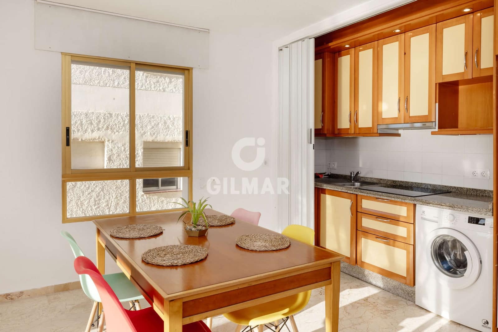 1 makuuhuone Asunto myytävänä paikassa Estepona - 450 000 € (Ref: 9383280)