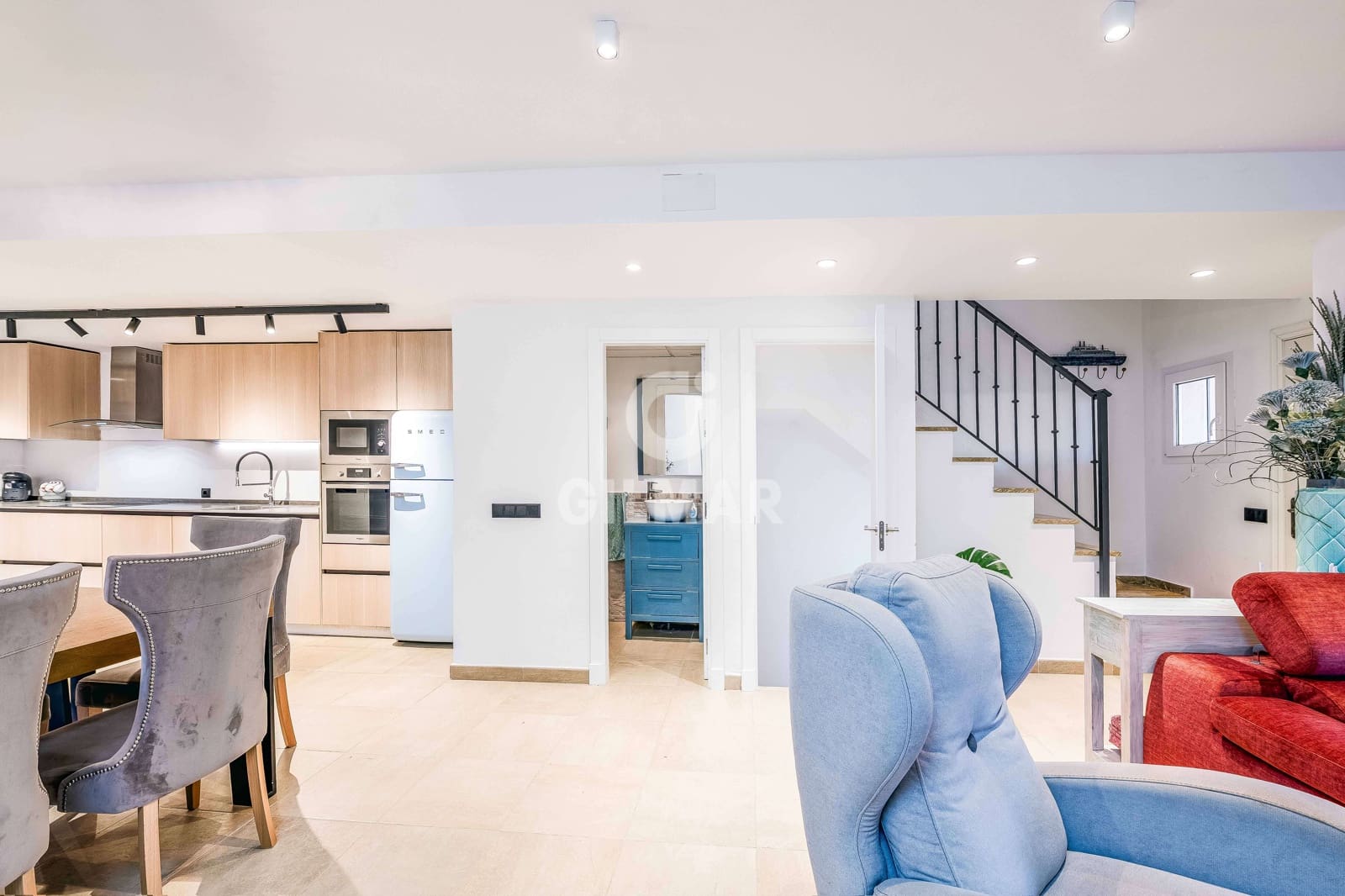 3 sypialnia Dom szeregowy na sprzedaż w Zahara de los Atunes z basenem garażem - 700 000 € (Ref: 9386934)