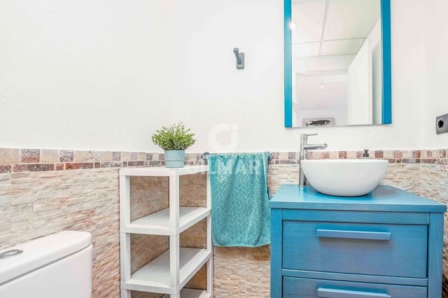 3 chambre Villa/Maison Mitoyenne à vendre à Zahara de los Atunes, Barbate avec piscine garage - 700 000 € (Ref: 9386934)