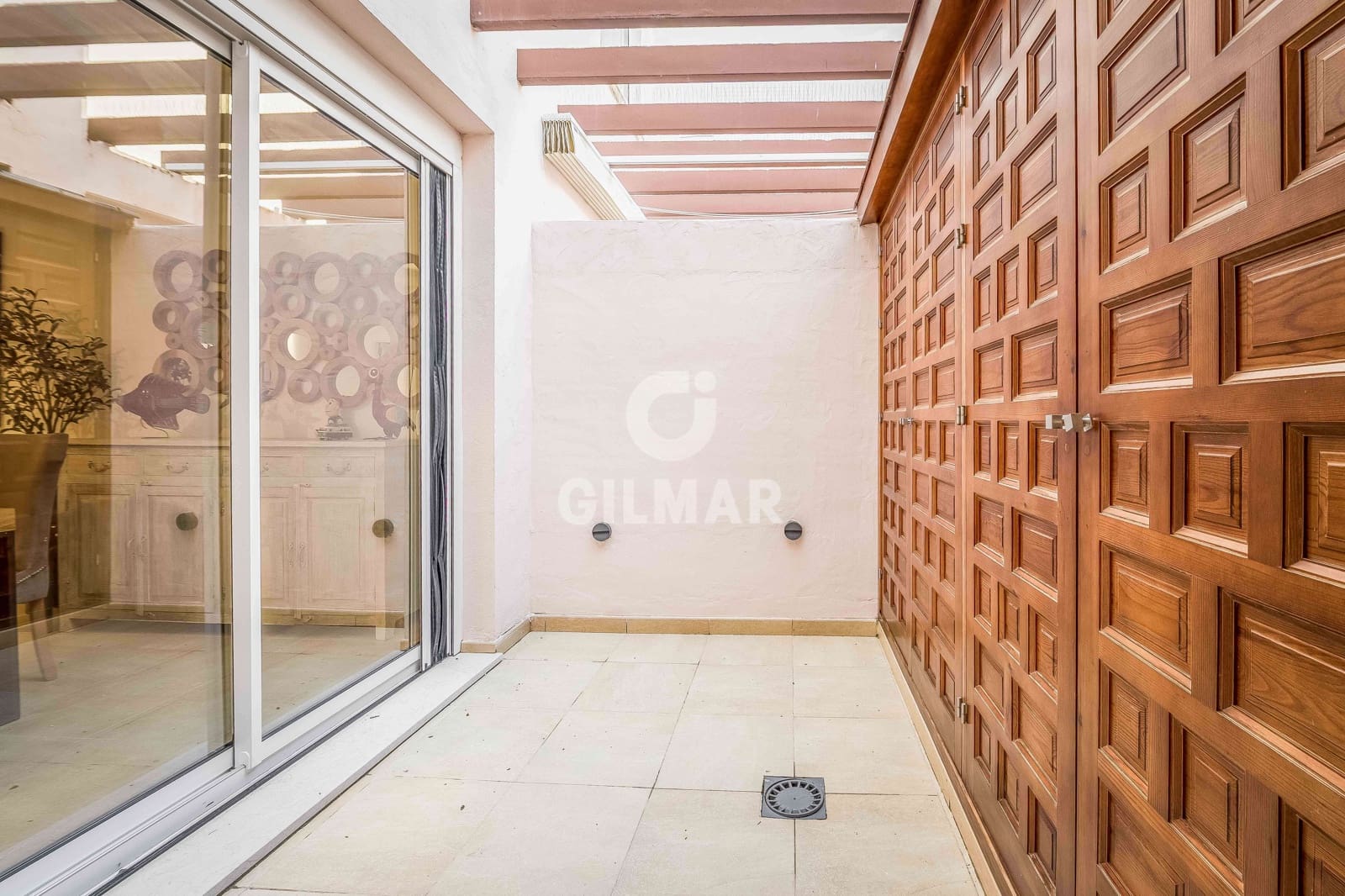 3 sypialnia Dom szeregowy na sprzedaż w Zahara de los Atunes z basenem garażem - 700 000 € (Ref: 9386934)