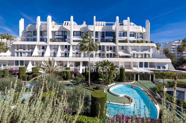 2 bedroom Flat for sale in Huerta Belón - Calvario, Marbella with pool garage - € 795,000 (Ref: 9388826)