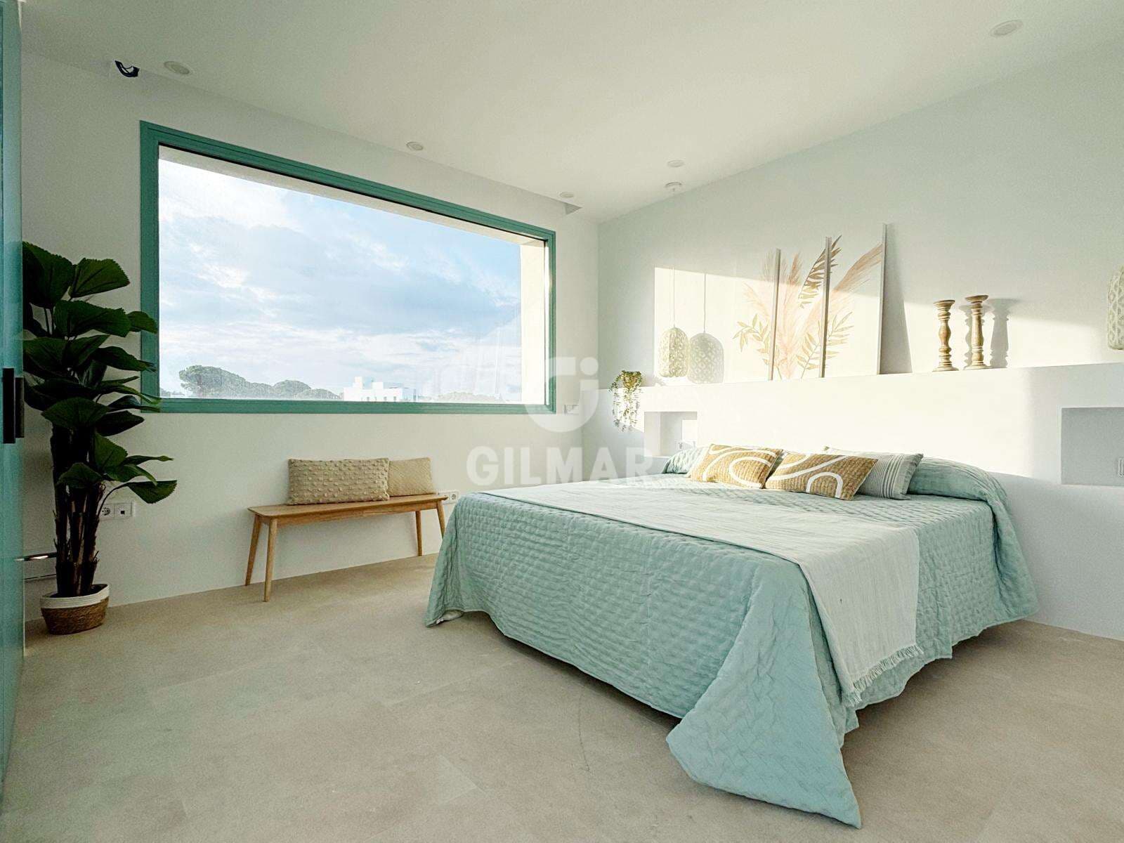 4 bedroom Villa for sale in Conil de la Frontera with pool garage - € 1,100,000 (Ref: 9390033)