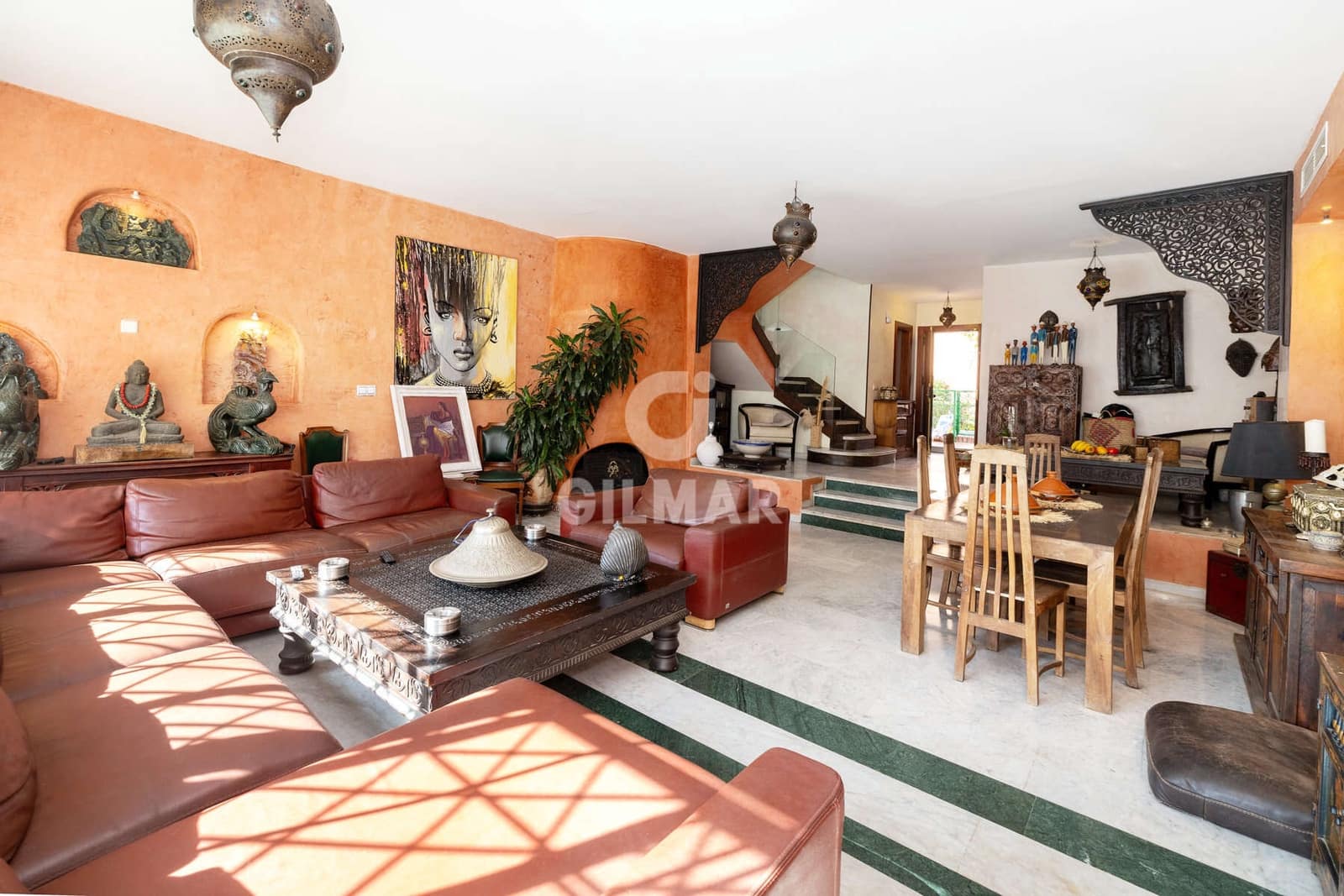 3 soverom Rekkehus til salgs i Estepona med garasje - € 530 000 (Ref: 9394070)