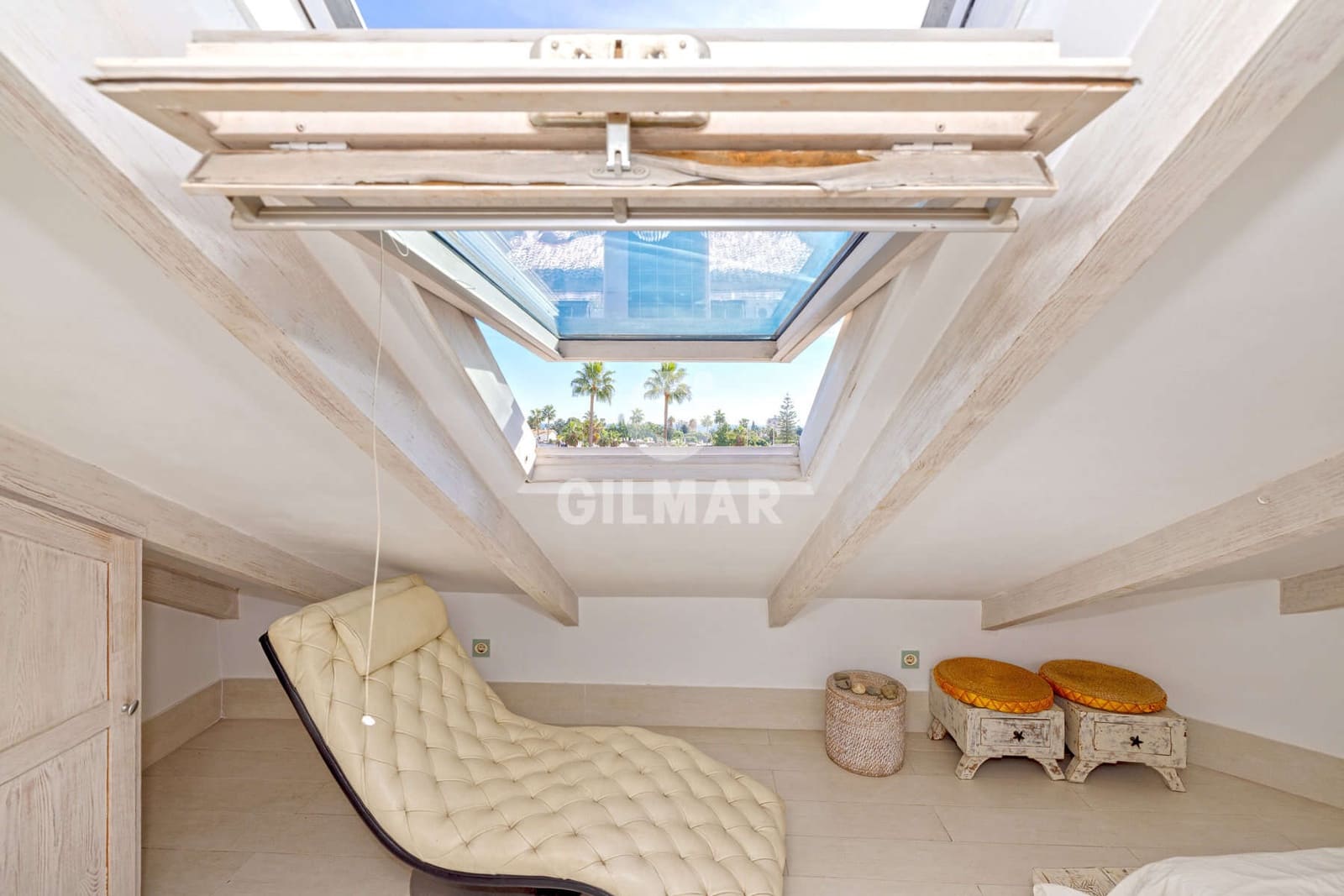 3 soverom Rekkehus til salgs i Estepona med garasje - € 530 000 (Ref: 9394070)