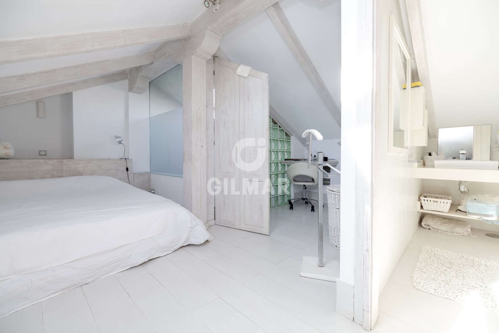 3 soverom Rekkehus til salgs i Estepona med garasje - € 530 000 (Ref: 9394070)