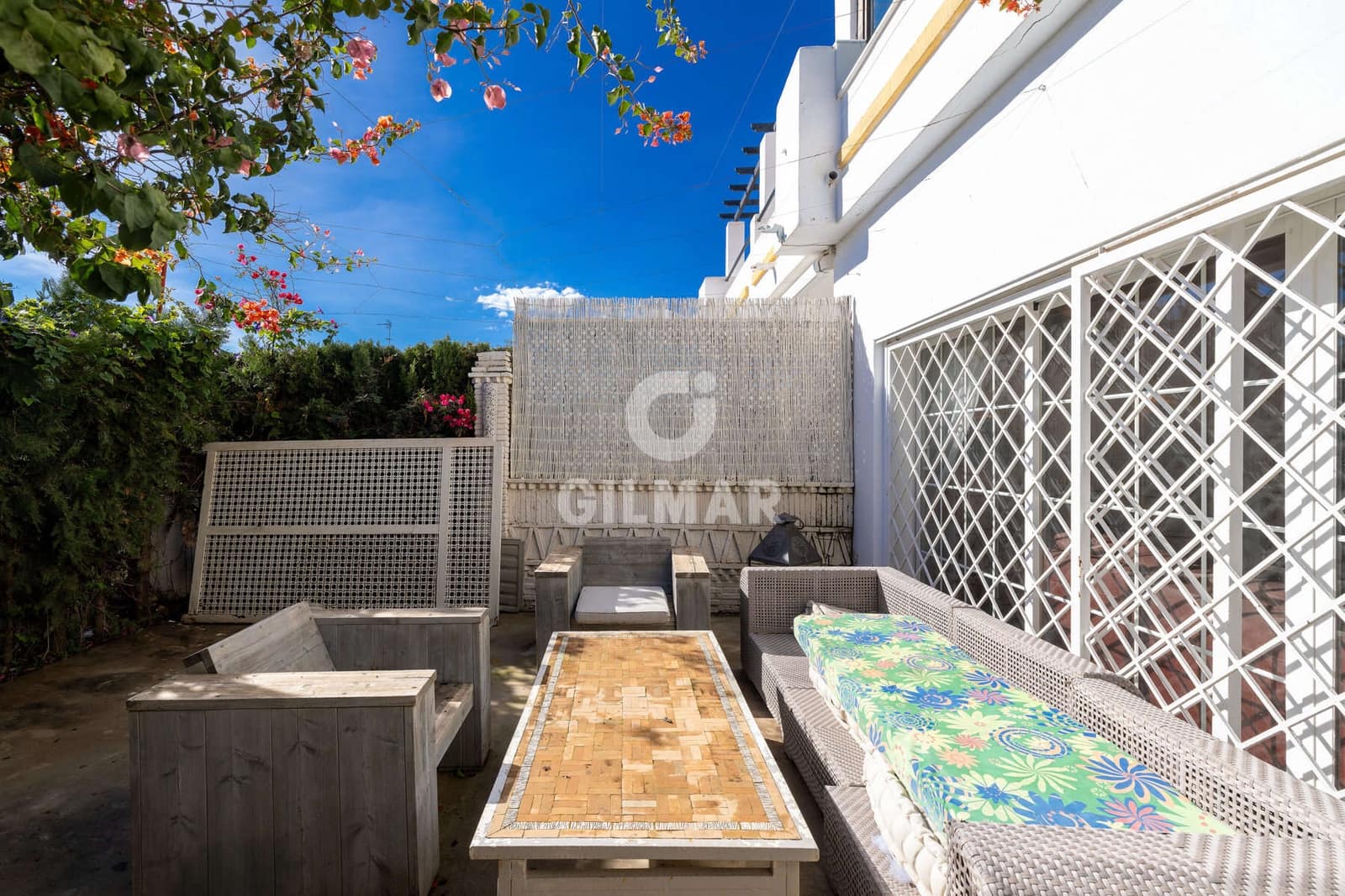 3 soverom Rekkehus til salgs i Estepona med garasje - € 530 000 (Ref: 9394070)