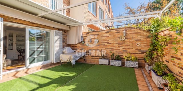 7 bedroom Terraced Villa for sale in Mirasierra, Madrid city with pool garage - € 1,495,000 (Ref: 9395469)