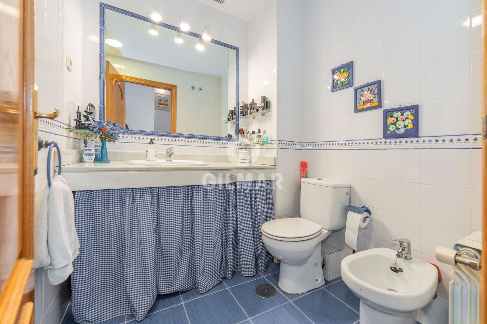 7 bedroom Terraced Villa for sale in Madrid city with pool garage - € 1,495,000 (Ref: 9395469)