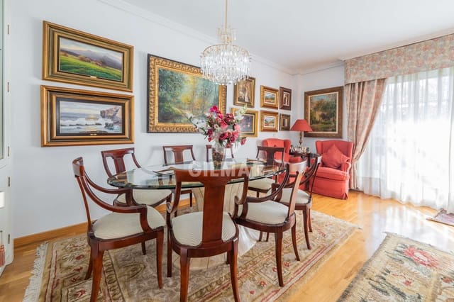 7 bedroom Terraced Villa for sale in Mirasierra, Madrid city with pool garage - € 1,495,000 (Ref: 9395469)