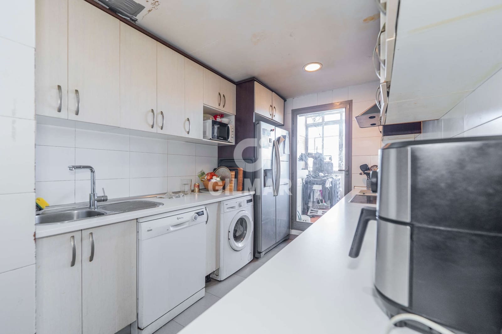 2 bedroom Penthouse for sale in Madrid city with pool garage - € 840,000 (Ref: 9395470)