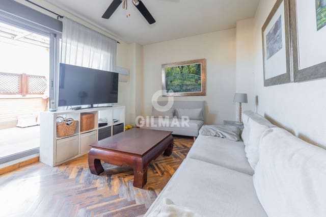 2 bedroom Penthouse for sale in El Goloso, Madrid city with pool garage - € 840,000 (Ref: 9395470)