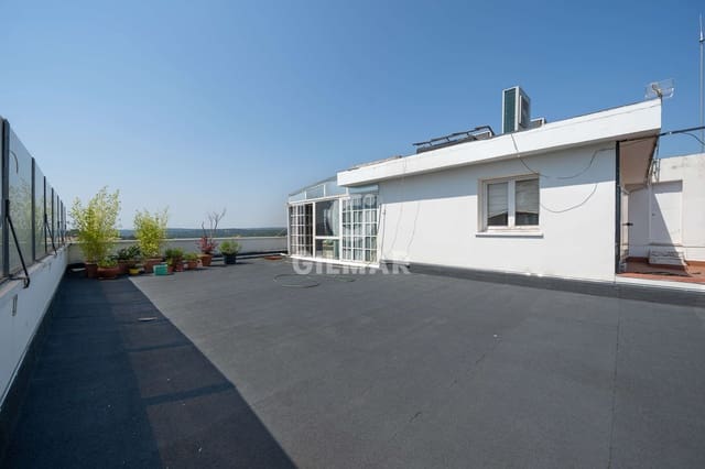 2 bedroom Flat for sale in Fuentelareina, Madrid city with pool - € 390,000 (Ref: 9397915)