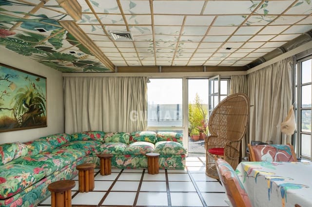 2 bedroom Flat for sale in Fuentelareina, Madrid city with pool - € 390,000 (Ref: 9397915)