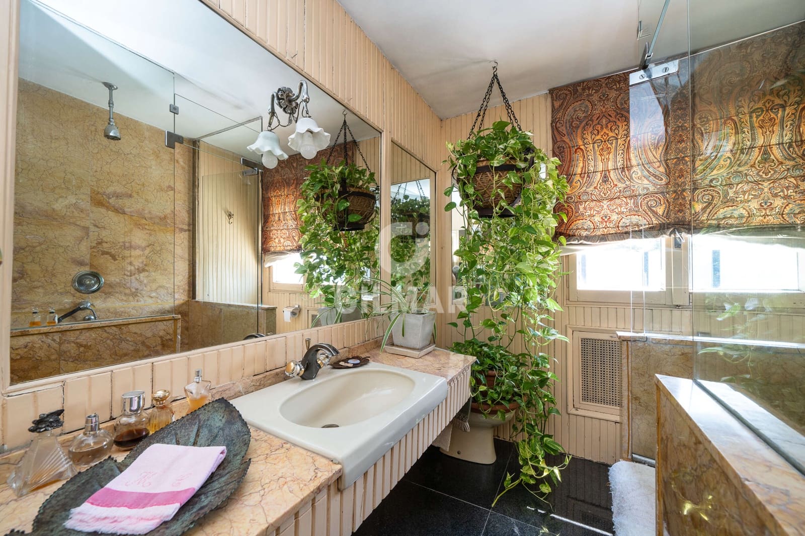 2 bedroom Flat for sale in Madrid city with pool - € 390,000 (Ref: 9397915)