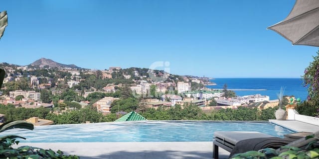 2 soveværelse Lejlighed til salg i La Caleta, Málaga by - € 895.000 (Ref: 9397917)