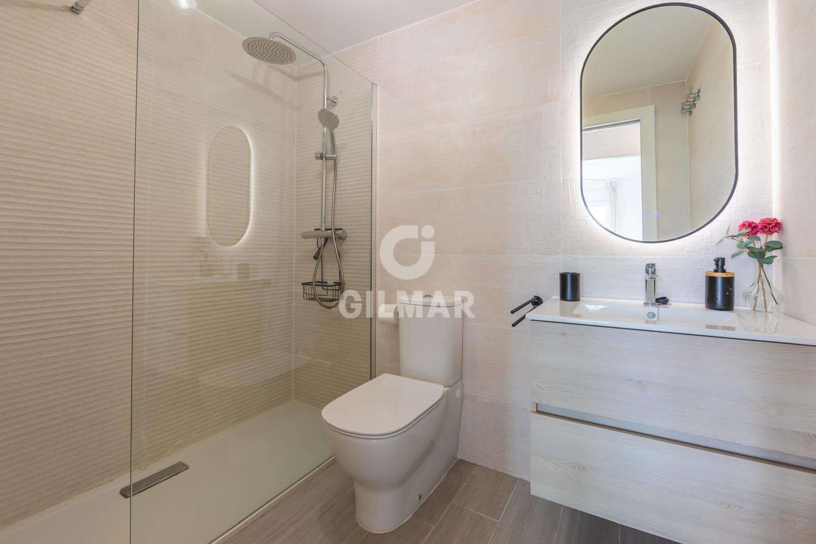 2 bedroom Flat for sale in Tarifa with pool garage - € 420,000 (Ref: 9399850)