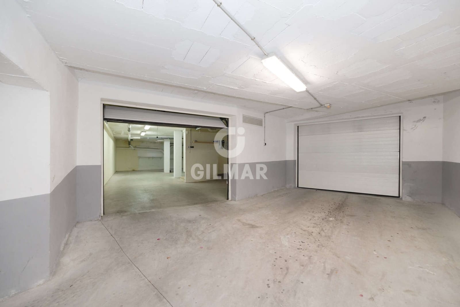 3 slaapkamer Rijtjeshuis te koop in Estepona met zwembad garage - € 575.000 (Ref: 9402678)